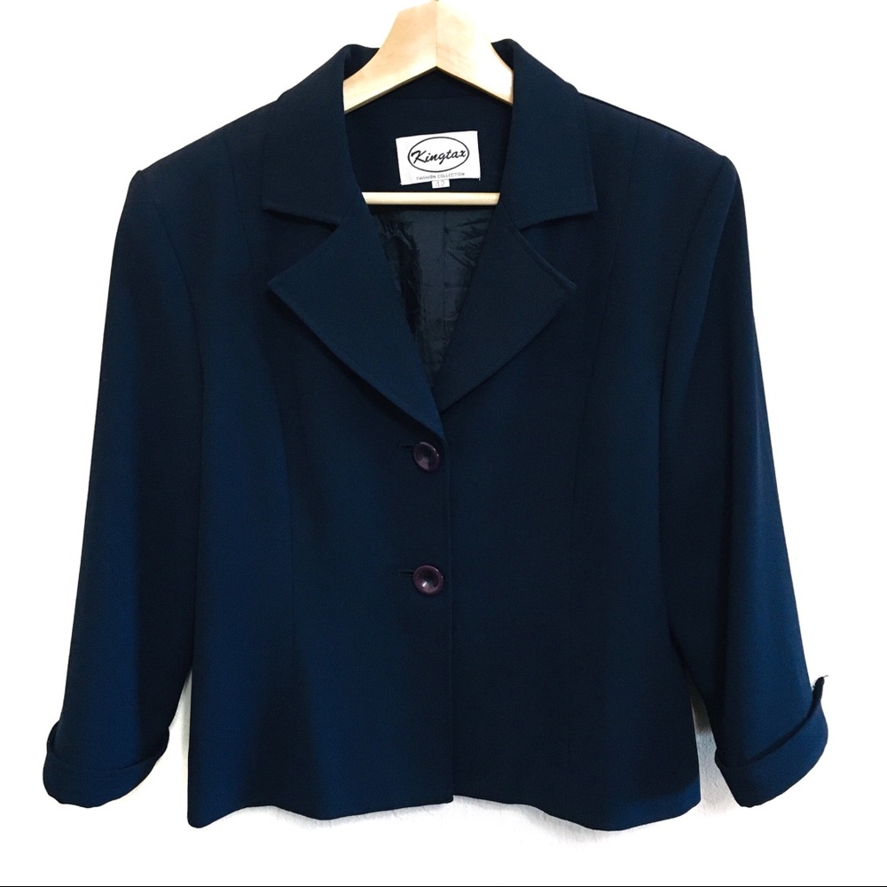 Navy Blue Single Breasted Blazer shoulder pads